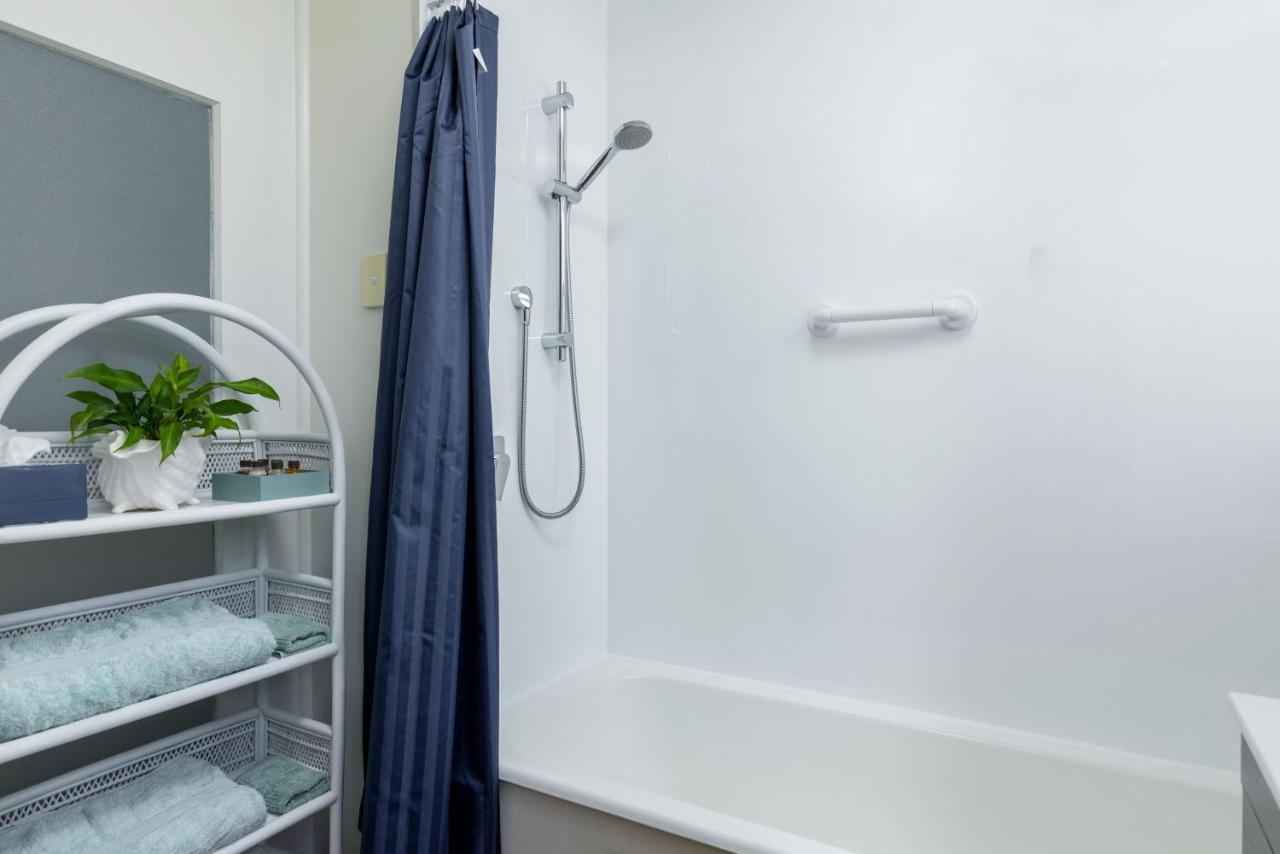 Seaview Apartment Пиктон Экстерьер фото